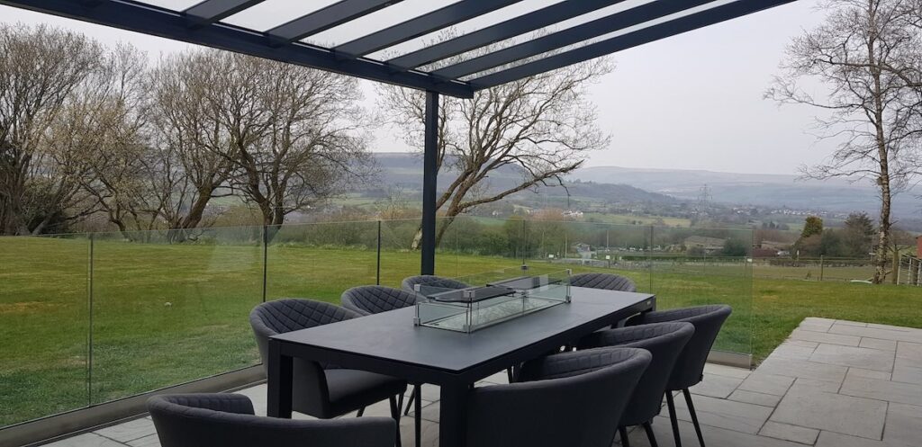 Platinum Exteriors - Verandas - Luxury Spaces